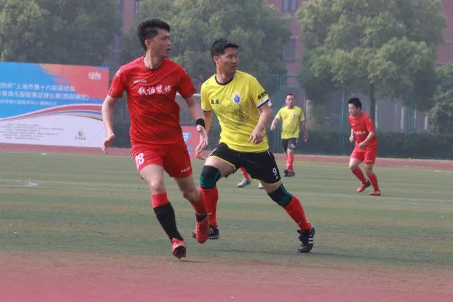 三千名跑者竞速山西榆社云竹湖 赛道串联生态与人文地标三千名跑者竞速山西榆社云竹湖 赛道串联生态与人文地标